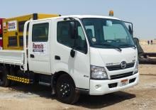 Chasis rígido Hino 300 717 CREW 4x2