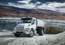 Chasis rígido Peterbilt 537 PX-7