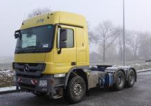 Chasis rígido Mercedes-Benz Actros 2644 6x4