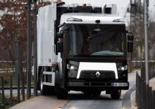 Chasis rígido Renault D 19 ACCESS NT P4x2 BOM 320E6