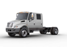 Chasis rígido International Durastar 4300 107 SBA Crew Cab Cummins B6.7