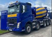 Chasis rígido Volvo Trucks FH13.420 10x4 Rigid - Tag Tridem