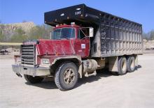 Chasis rígido Mack RD890SX CA49 E7-350 E-TECH 6x4