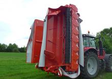 Combinaciones de segadoras - disco con acondicionadores Kuhn FC 8830 R-FF