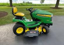 Cortacéspedes y tractores de jardín John Deere X304