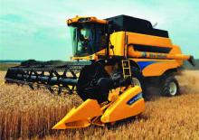 Cosechadoras New Holland CSX 7080 Laterale