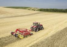 Cultivadores Pöttinger Synkro 4030 T nova