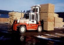 Carretillas elevadoras diesel SVETRUCK 1560-35