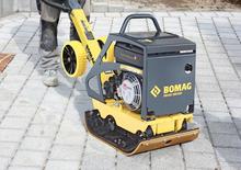 Planchas vibratorias reversibles Bomag BPR 25/50 D