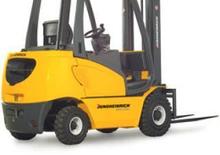 Carretillas elevadoras diesel Jungheinrich DFG 20 A