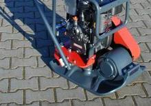 Planchas vibratorias de una dirección Delko SVD 24 F