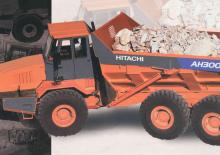 Dumperes articulados Hitachi AH300