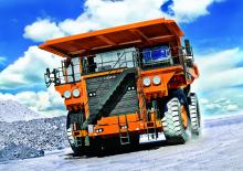 Autovolquetes Hitachi EH4000AC-3