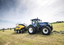 Empacadoras gigantes + de alta presión New Holland BB 890 Plus