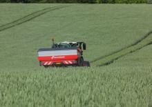 Esparcidor de fertilizante Kverneland Exacta TL 2150