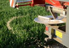 Esparcidor de fertilizante Unia MXL 3000