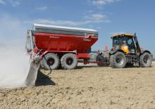 Esparcidor de fertilizante Unia RCW Helix 120 TD