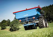 Esparcidor de fertilizante Lemken Tauri 12