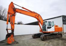 Excavadoras de orugas Halla HE 220 LC