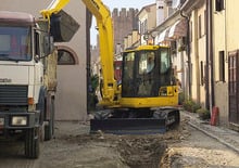 Excavadoras de orugas Komatsu PC88MR-8