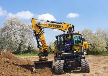 Excavadoras hidráulicas  de ruedas Hydrema MX 14 G