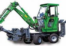 Excavadoras para cementerios Hansa APZ 331