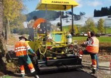 Extendedoras asfálticas  de ruedas Ammann AFW 270 E/G