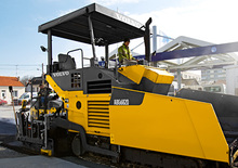 Extendedoras asfálticas sobre orugas Volvo ABG6820