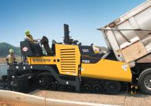 Extendedoras asfálticas sobre orugas Volvo PF6110