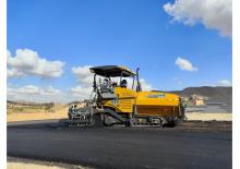 Extendedoras asfálticas sobre orugas XCMG RP903
