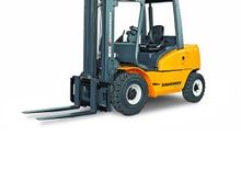 Carretillas elevadoras de gas Jungheinrich TFG 550