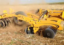 Gradas de disco -gancho Agrisem Disc-O-Mulch Gold 4.50 
