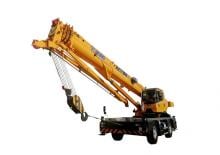 Grúas  RT XCMG XCR30Y