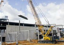 Grúas sobre orugas - Pluma de celosía Liebherr LR 1130.1 