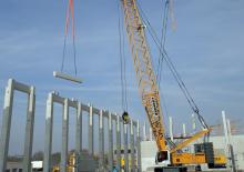 Grúas sobre orugas - Pluma de celosía Liebherr LR 1200.1 Unplugged 