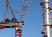 Grúas torre con pluma rotativa Favelle Favco MK220D