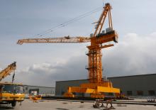 Grúas torre con pluma rotativa Yongmao STL1400