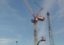 Grúas torre con pluma rotativa Yongmao STL260