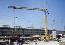 Grúas torre con rotación inferior  sobre vehículo Liebherr 32 TTR (FU)