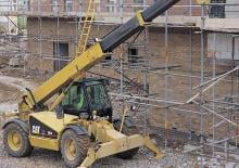 Manipuladoras telescópicas Caterpillar TH 83