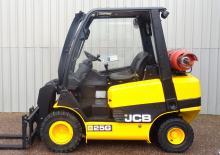 Manipuladoras telescópicas JCB TLT25G  