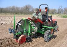 Máquinas de plantar Basrijs Disc planter 450 single