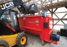 Mezcladores de pienso Kuhn Knight 3120