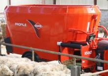 Mezcladores de pienso Kuhn Profile Crossmix 14.2 CS