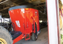 Mezcladores de pienso Kuhn VS 135