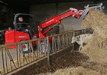 Mini cargador frontal Schäffer 2345 T