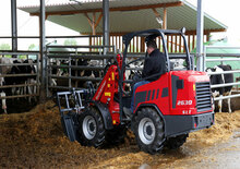 Mini cargador frontal Schäffer 2630 SLT