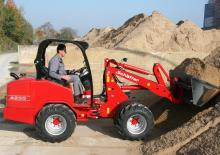 Mini cargador frontal Schäffer 4250