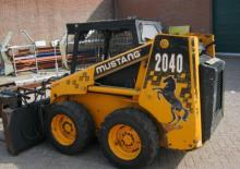 Minicargadoras Mustang 2040