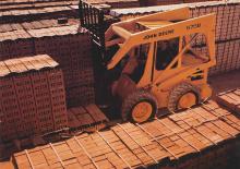 Minicargadoras John Deere Construction 575
